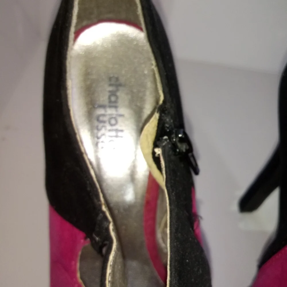 Charlotte Russe Womens Black and Pink Suede